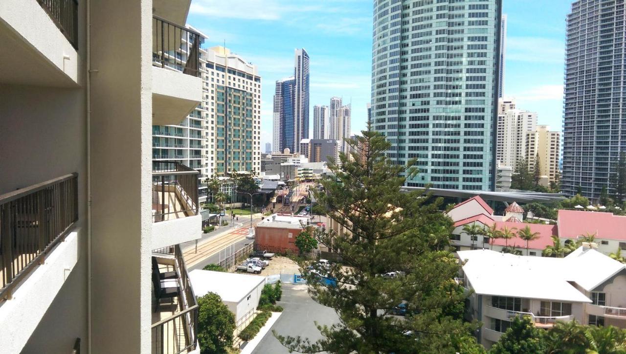 Genesis Apartments By Gold Coast Premium Exterior foto